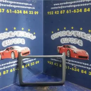 EMBELLECEDOR CONSOLA SALPICADERO