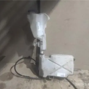 DEPOSITO LIMPIAPARABRISAS