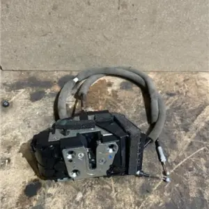 CERRADURA PUERTA TRA. DCHA.