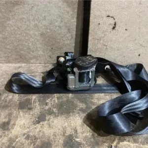 CINTURON SEGURIDAD TRA. IZDO.