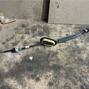 CABLE DCHO. MANDO CAMBIO VEL.