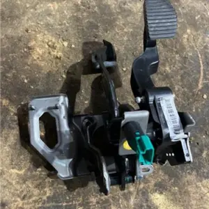 PEDAL FRENO