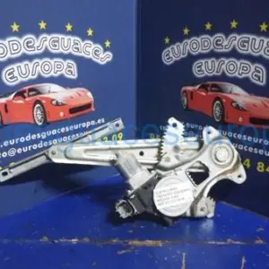 ELEVALUNAS ELECTRICO TRA. IZDO.