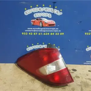 PILOTO TRA. IZDO.