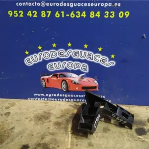 SOPORTE DCHO. PARAGOLPES TRA.