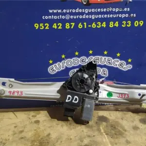 ELEVALUNAS ELECTRICO DEL. DCHO.
