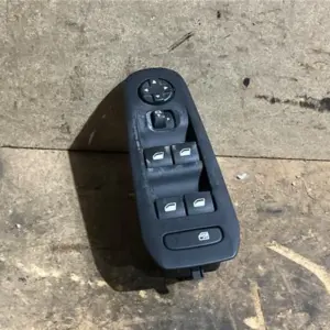 MANDO ELEVALUNAS DEL. IZDO.